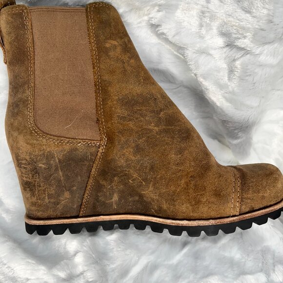 UGG Pax waterproof wedge ankle boots- ****Like NEW*** - Picture 8 of 9